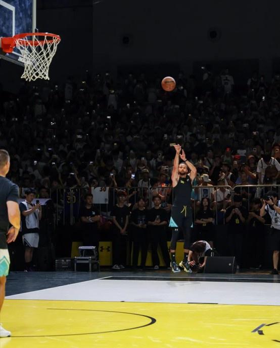 球迷们和当 球迷们和当